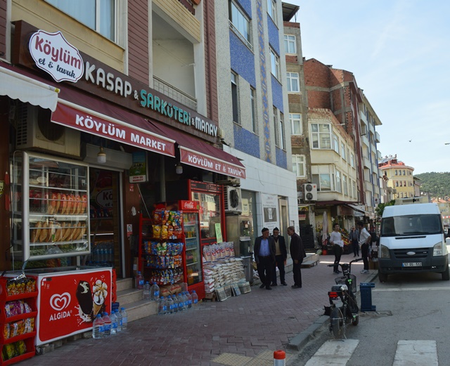 https://boyabathabergazetesi.com/wp-content/uploads/2023/05/koylum-market-sarkuteri-kasap-boyabat-duragan-sarayduzu-dogalet-11.jpg