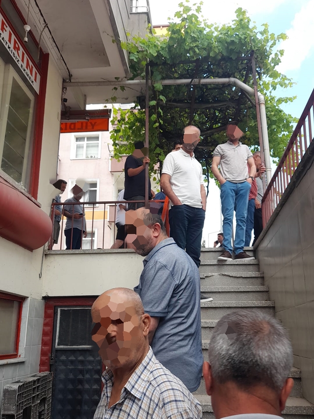 Boyabat'ta Vatandaşlar Fıldır Fıldır Ekmek Arıyor1234