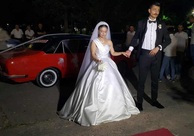 Miyesser & Ramazan Yatkın'ın kızları Gülşah Yatkın ile  Aynur &
