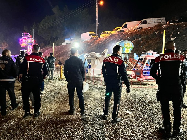 Boyabat Panayırında polis ekiplerinin  denetimleri hız kesmiyor. Akşamları yapılan kontroller