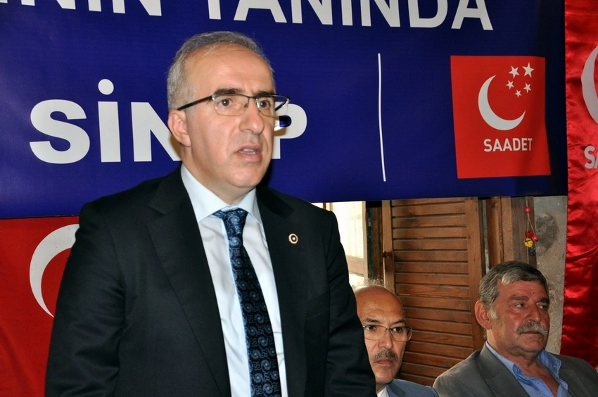 Saadet Partisi'nin "Milletin Vekilleri, Milletle buluşuyor" programı kapsamında Sinop’a gelen