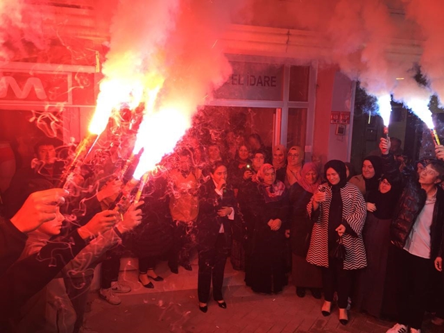 Ak Parti'den Boyabat belediye başkanlığı için başvuru yapan Zehra Akdemir'den