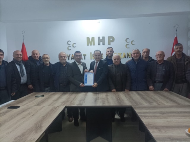 İşadamı İsmail Büyükkayıkçı Boyabat Belediye Başkan aday adaylığı için başvurusunu