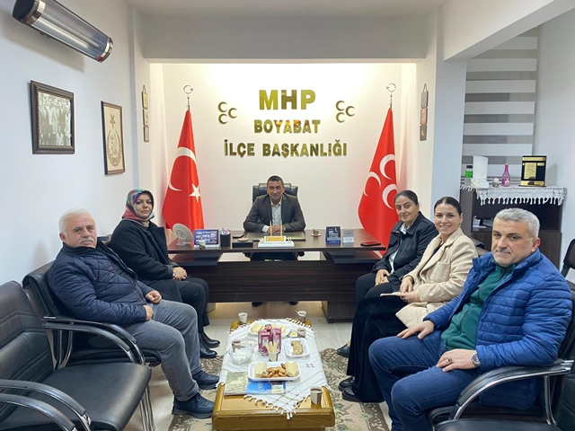 Ak Parti Boyabat Belediye Başkan aday adayı Zehra Okur Akdemir
