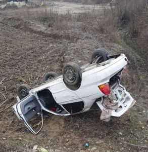 Durağan istikametinden Boyabat yönüne seyir halinde olan bir otomobilin kontrolden