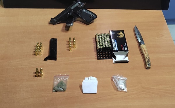 Boyabat İlçe Emniyet Müdürlüğü polis ekipleri tarafından durumundan şüphelenilerek durdurulan