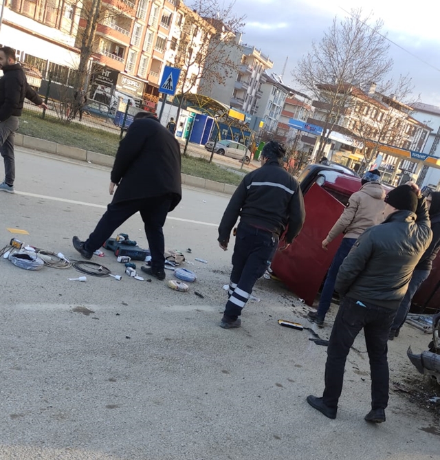 Boyabat'ta Trafik Kazas
