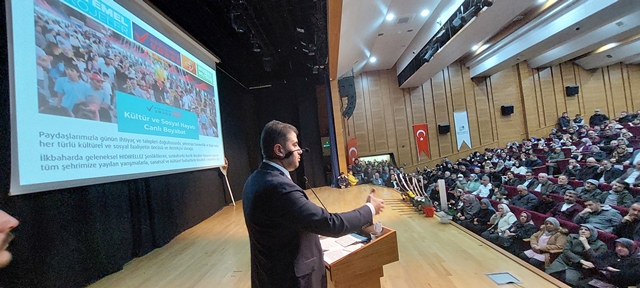 MHP Boyabat Belediye Başkan adayı Murat Muslu, kültür merkezinde düzenlenen