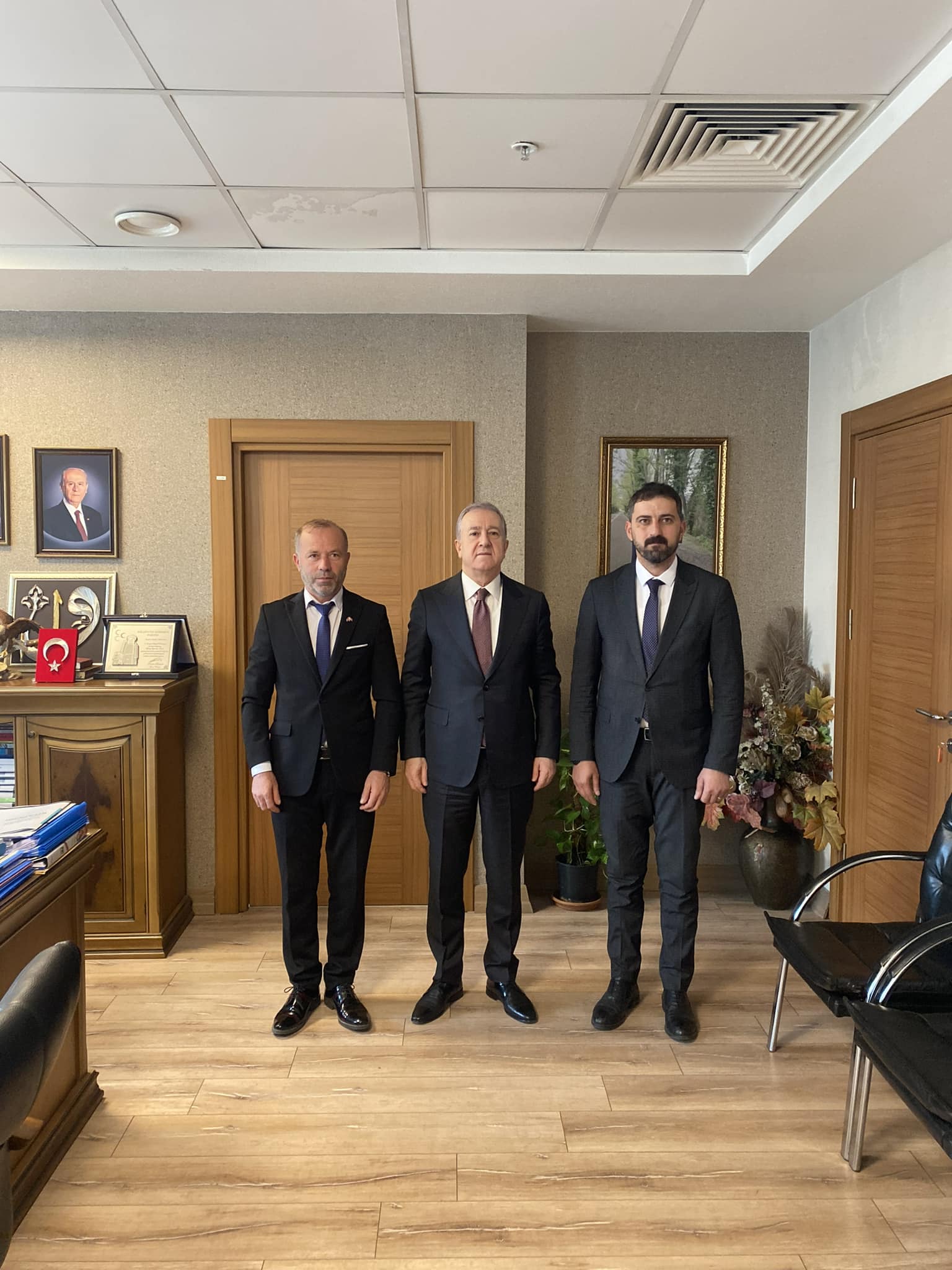 Saraydüzü Belediye Başkan Adayı Canoğlu, Ankara’da MHP Genel Merkezi’ni ziyaret