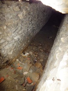 Boyabat Belediyesinin Yol yapım çalışmasında , yer altında Dehliz (yer