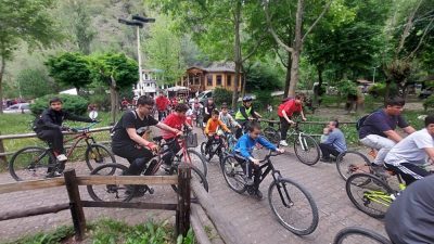 Boyabat bisiklet turu 19 Mayıs’ta gerçekleştirildi. Boyabat Kalesi ve Gazidere
