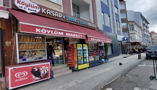 Köylüm Market Şarküteri ve Kasap Boyabat Dörtyol’da hizmetinizde. Taze kahvaltılıklar,