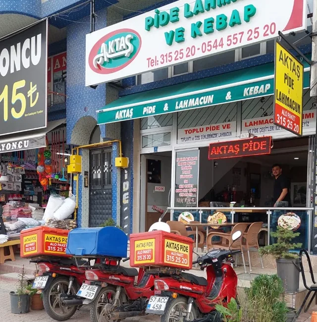 Boyabat Aktaş Pide ve Lahmacun Salonu, çıtır lahmacunlar, kıymalı, peynirli,