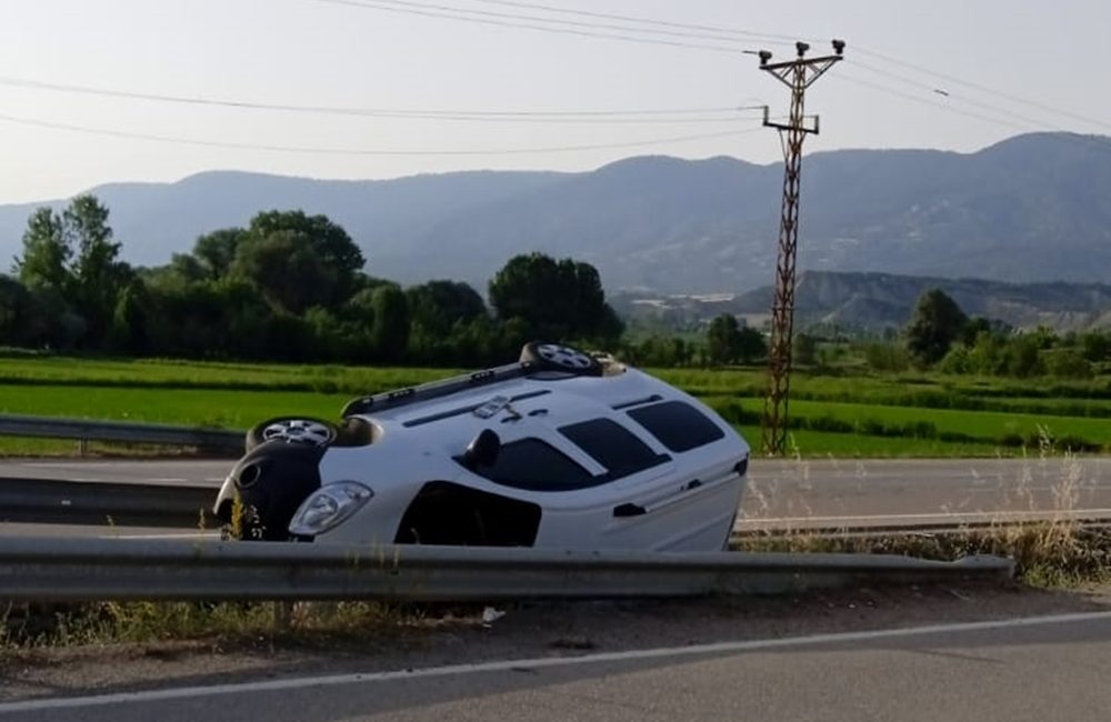 Boyabat Osman Köyü kavşağında meydana gelen trafik kazasında 57 ABA