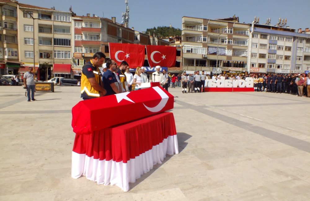 Boyabat 75 Yıl Devlet Hastanesi personellerinde Görev Şehidi Ender Çoraklı