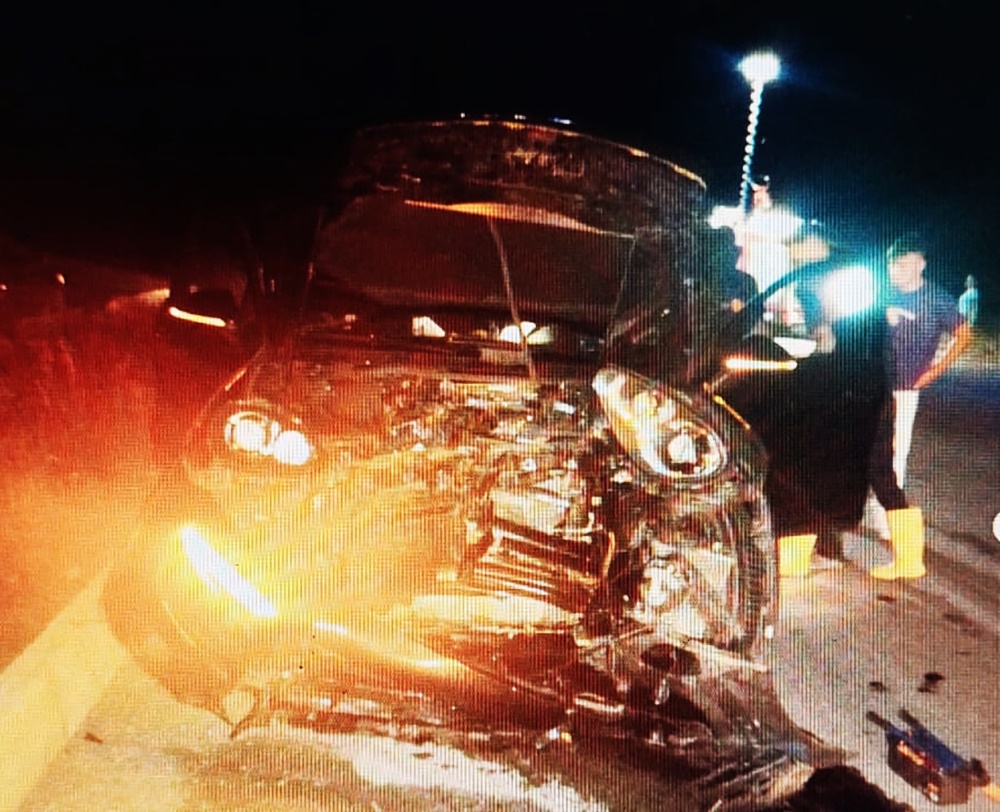 Boyabat çevre yolunda Bağlıca ve Yalak köyleri arasında iki aracın