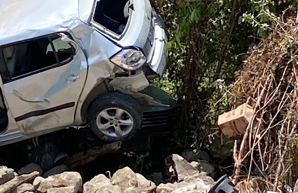 Boyabat Ayancık yolu Uzunçay Köyü mevkiinde meydana gelen trafik kazasında