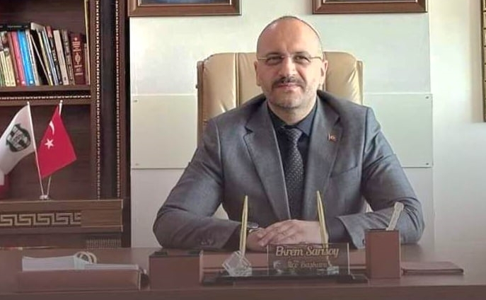 Türkiye Futbol Federasyonu (TFF) kongresinde başkan seçilen Ethem Hacıosmanoğlu ile