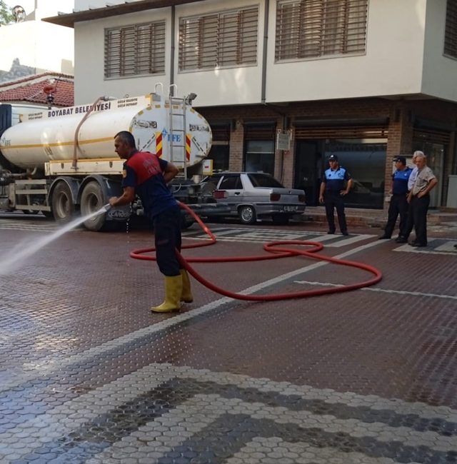 Boyabat Belediyesi yavaş yavaş özüne dönmeye başlıyor. Belediyecilikte asli görevi