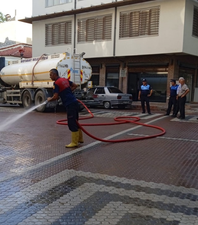 Boyabat Belediyesi yavaş yavaş özüne dönmeye başlıyor. Belediyecilikte asli görevi