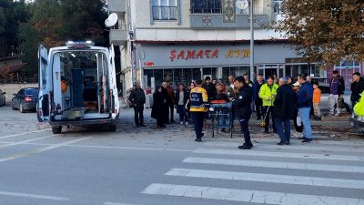 Boyabat'ta yaşanan üzücü bir olayda, Adnan Menderes Bulvarı üzerindeki yaya