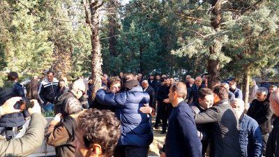Boyabat Eşrafından, merhum Nizamettin Şişek'in oğlu,  iş insanı Mehmet Şişek,