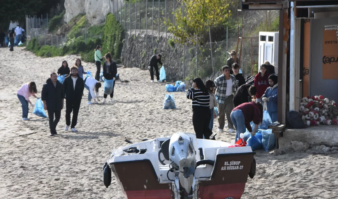 Sinop Üniversitesi Turizm Rehberliği Bölümü birinci sınıf öğrencileri, sosyal sorumluluk