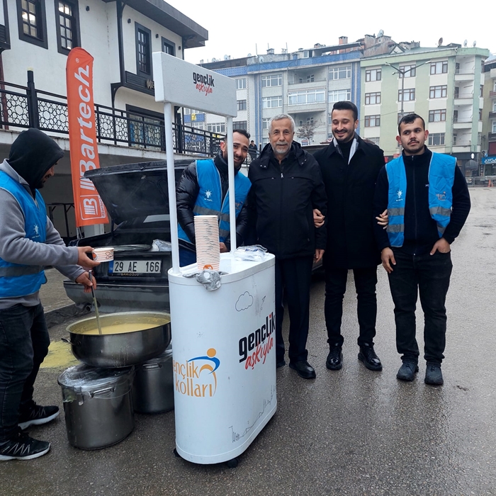 Boyabat Ak Parti teşkilatı yeni ilçe başkanıyla gün ışığına çıktı.