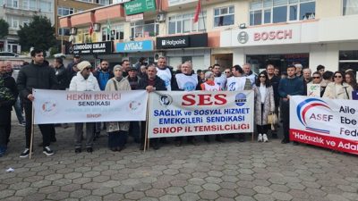 Sağlık çalışanları, aile hekimliğiyle ilgili yaşanan sorunlara dikkat çekmek amacıyla