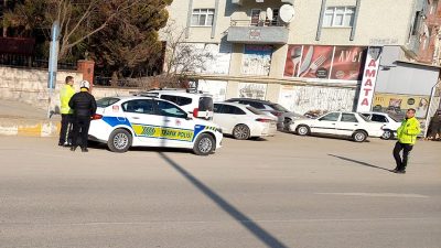Boyabat İlçe Emniyet Müdürlüğü Trafik Şube ekipleri, ilçe genelinde trafik