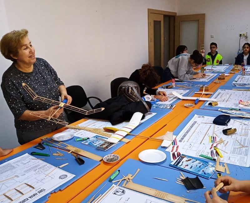 THK Sinop Şube yönetimi, THK.nun kuruluşunun 100.yılı kapsamında THK Sinop