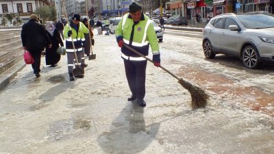 Boyabat ilçe merkezinde etkili olan kar yağışı, Boyabat Belediyesi Çevre