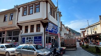 Boyabat Elektronik Orta Çarşı'da teknolojiye odaklı, uzun yıllara dayanan tecrübesiyle