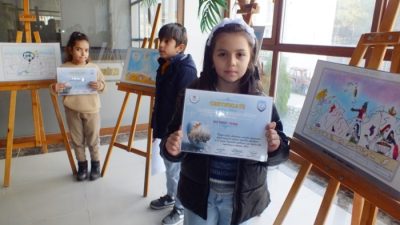 Boyabat ilçesinde, Uluslararası Karikatür Sanatçısı Aşkın Ayrancıoğlu'nun liderliğinde, Boyabat Gençlik