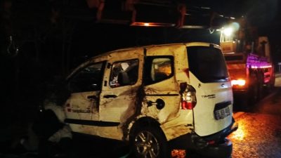 Ayancık istikametinden Sinop istikametine seyir halinde bulunan 55 AEB 408