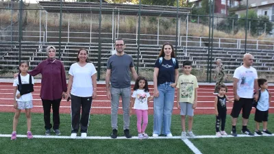 Boyabat ilçesinde aileler "Ailemle Akşam Sporunda Buluşuyoruz" etkinliği gerçekleştiriliyor. Boyabat'ta