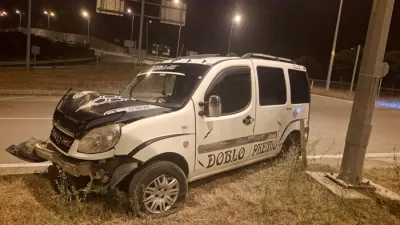 Boyabat'ta, Bölge Trafik Kavşağı'nda meydana gelen iki aracın çarpışması üzerine