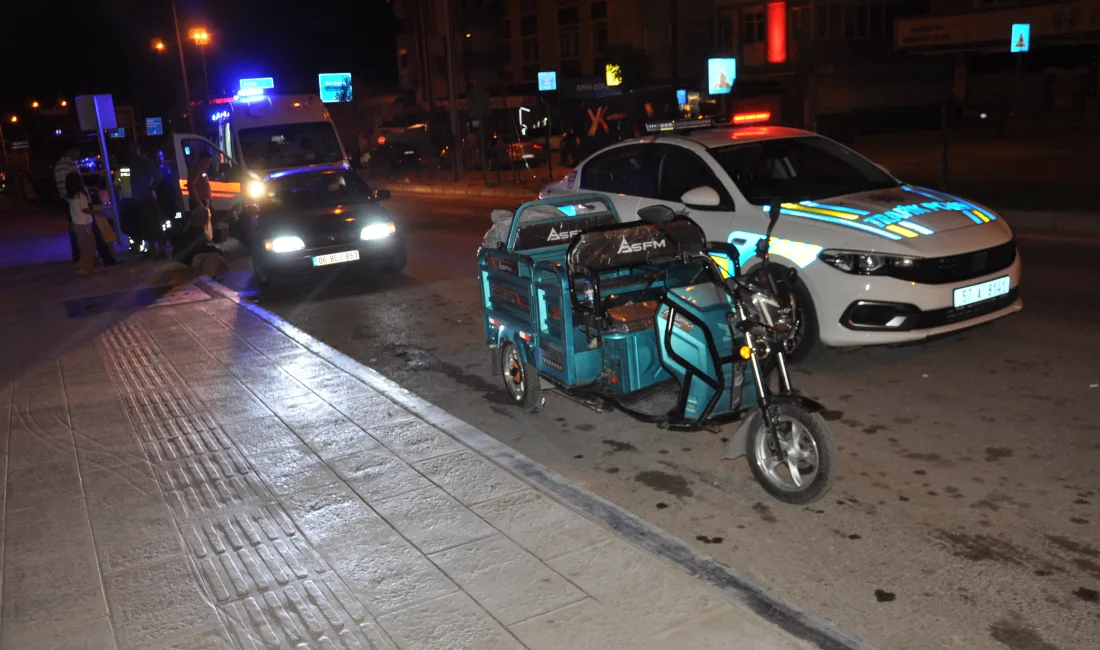 Boyabat Saraydüzü kavşağı yakınlarında meydana gelen trafik kazasında bir yaşlı