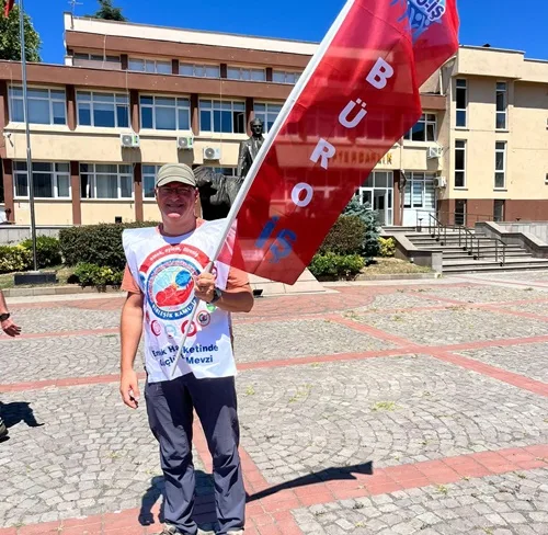 Kamu emekçilerinin artan iş yükü, düşük ücretler ve ağırlaşan çalışma