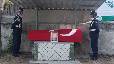 Boyabat'ın Karacaören köyü sakinlerinden, Jandarma teşkilatına uzun yıllar hizmet vermiş