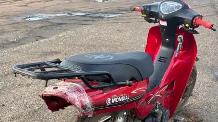 Dernek üyeleri, düzenlenen yemekli programda bir araya gelerek hem istişarelerde