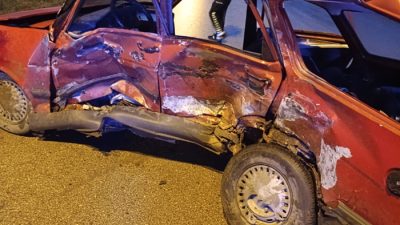 Boyabat Karacaören mevkisinde servis minibüsü ile otomobilin çarpıştığı kazada 1