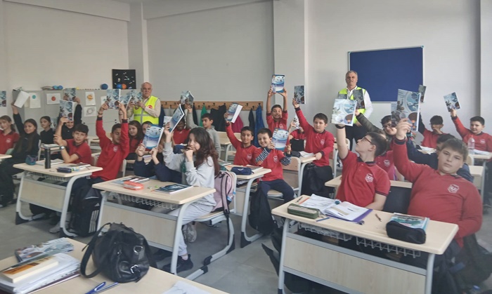 
THK Sinop Şube Başkanı Atilla Tezin ve Başkan Yardımcısı Hakan