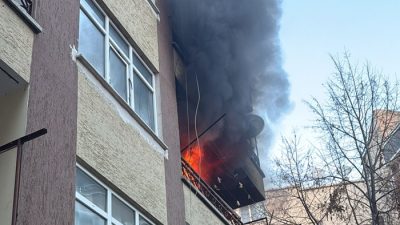 Boyabat’ta sabah saatlerinde çıkan apartman yangını korku dolu anlara neden
