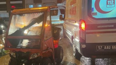 Sinop’un Gelincik Mahallesi’nde akşam saatlerinde meydana gelen trafik kazasında bir