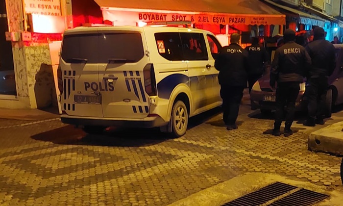 Boyabat’ta 31 Aralık 2025 yılbaşı akşamı polis ekipleri teyakkuzdaydı. Dörtyol’da