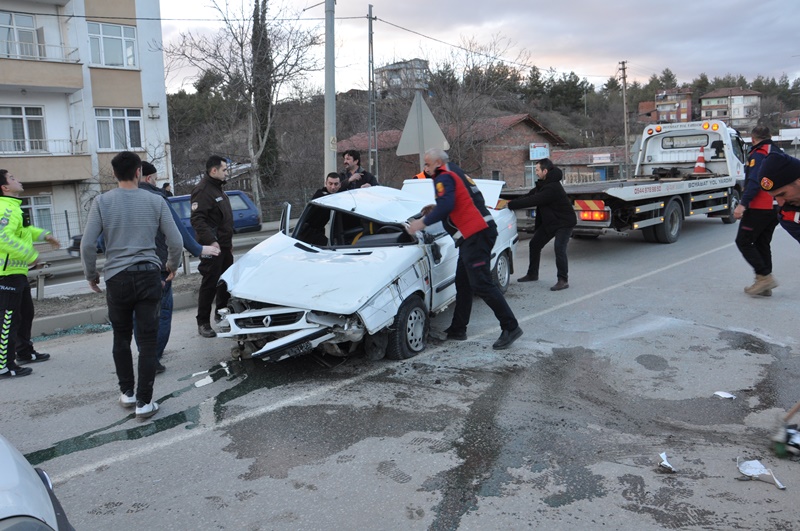 sinop Boyabat tarfik kazasi feci DSC 4873