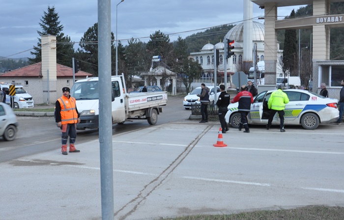 boyabat haber gazetes trafik kazasi ambulans kaza 287678901022347475