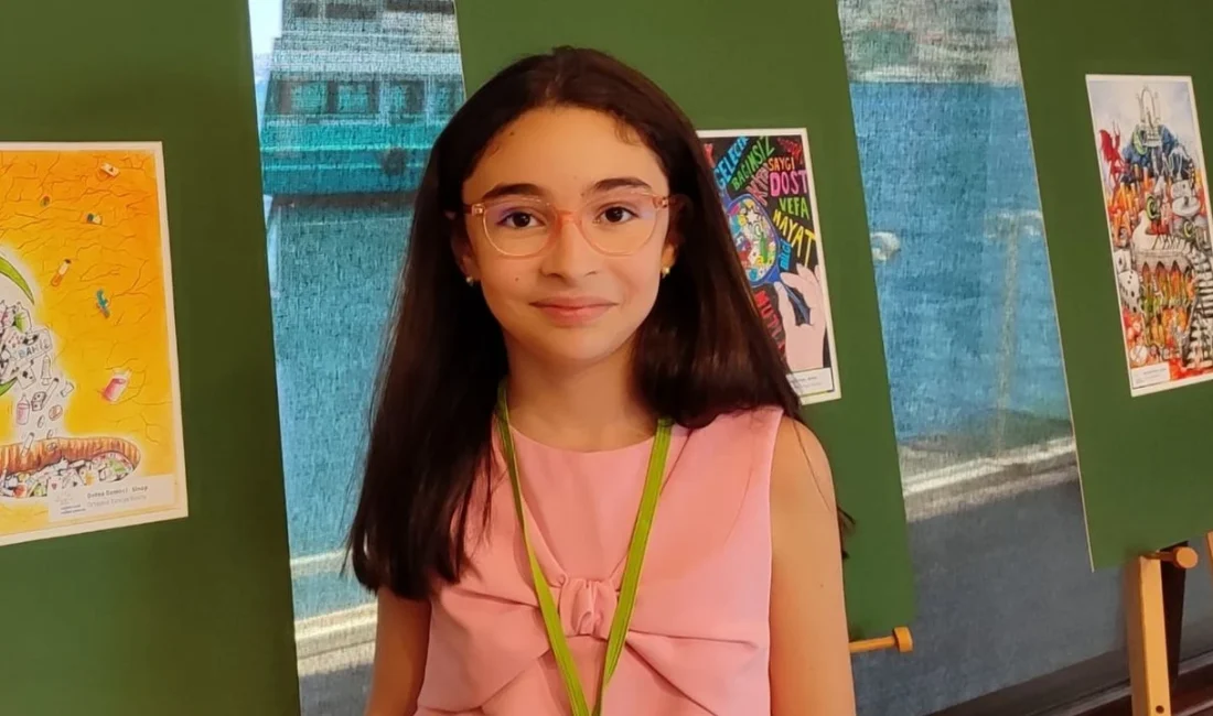 Boyabat BİLSEM öğrencisi Defne Demirci, 30 Ağustos temalı tasarımıyla Sinop