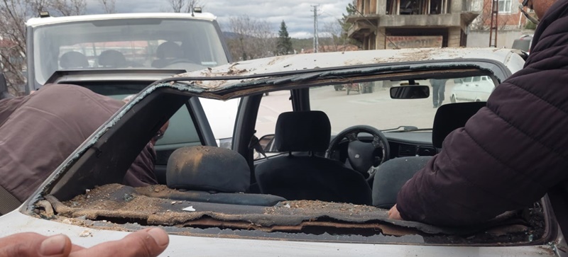 sinop boyabat coken ahsap ev otomobile zarar verdi 01112233345